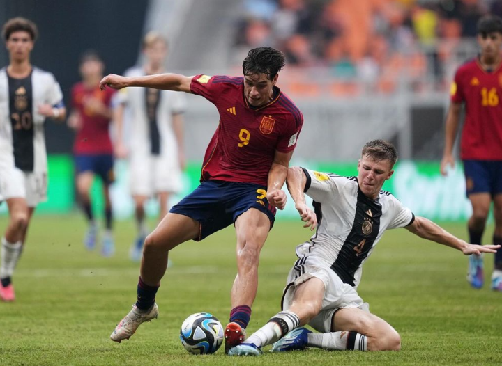 英雄联盟S15赛制-奥兰多魔术发布备战花絮，赛前复出首秀，葡超任务艰巨，球探报告显示潜力的简单介绍