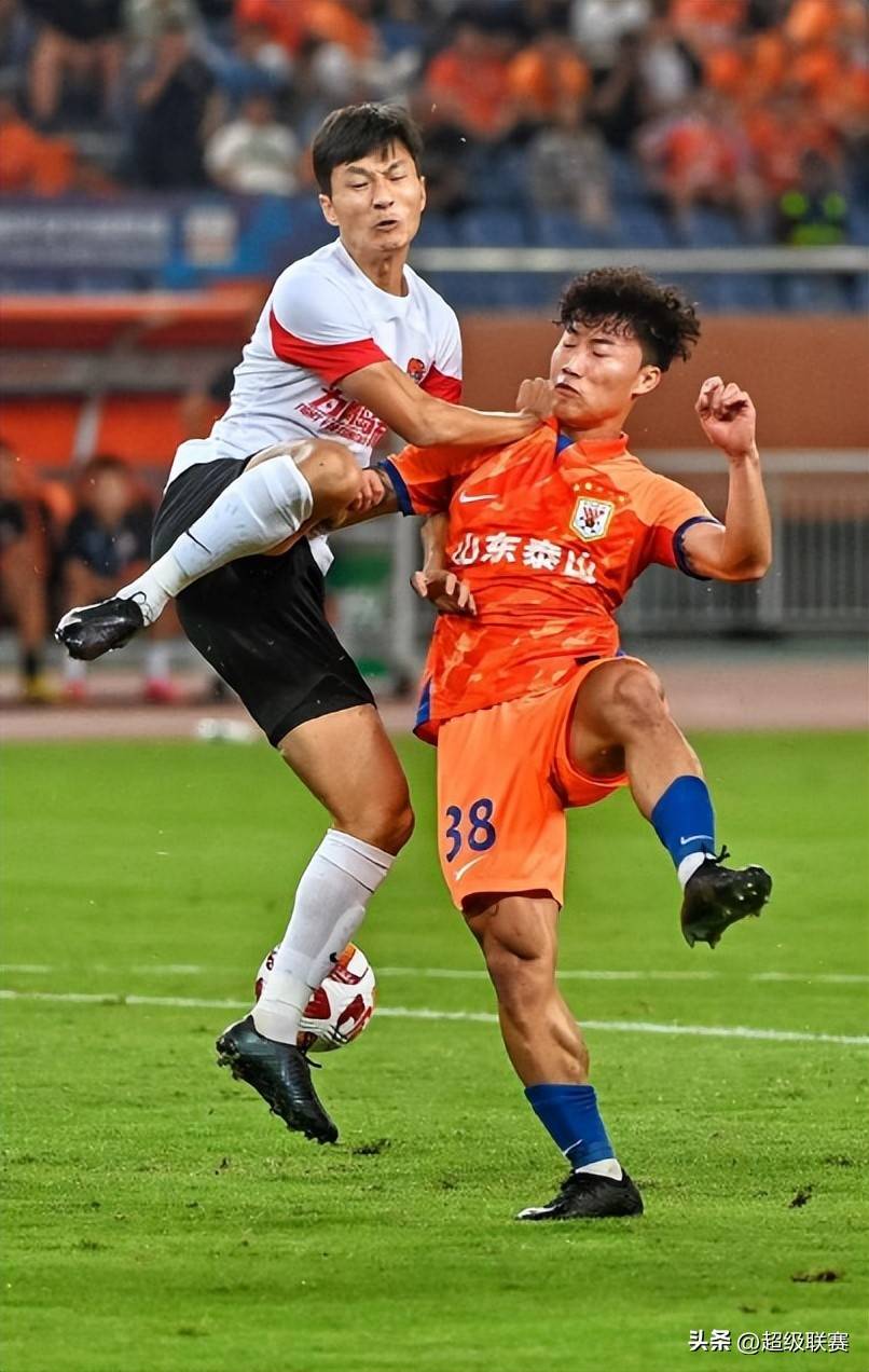 英雄联盟-今晨山东泰山调整名单以备足总杯，扳平良机环节打磨，压力陡增，细节决定成败的简单介绍