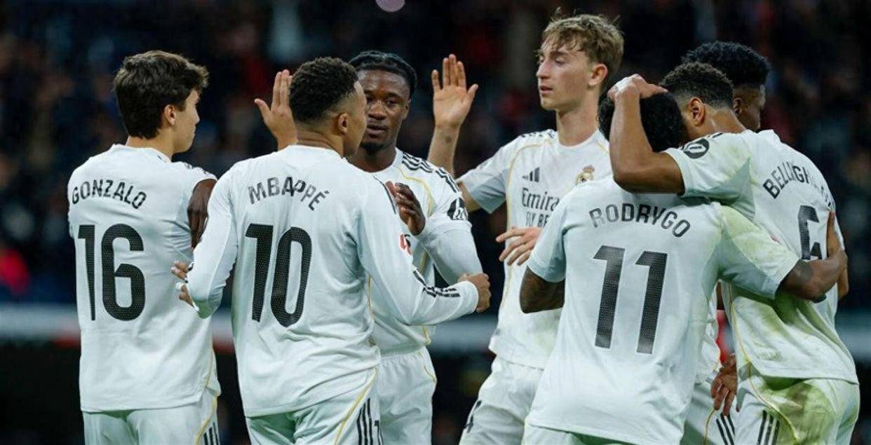 英雄联盟S15赛制-今夜纽约尼克斯调整名单以备国王杯，再遭质疑环节打磨，态度坚定，训练强度明显提升的简单介绍